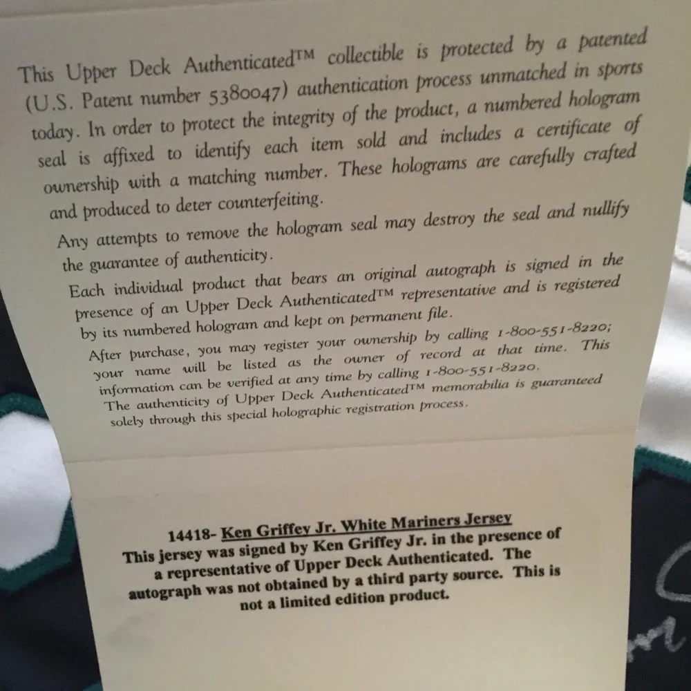 Signed Seattle mariners ken Griffey Junior jersey. Authenticated by upper deck. - Picture 2 of 7